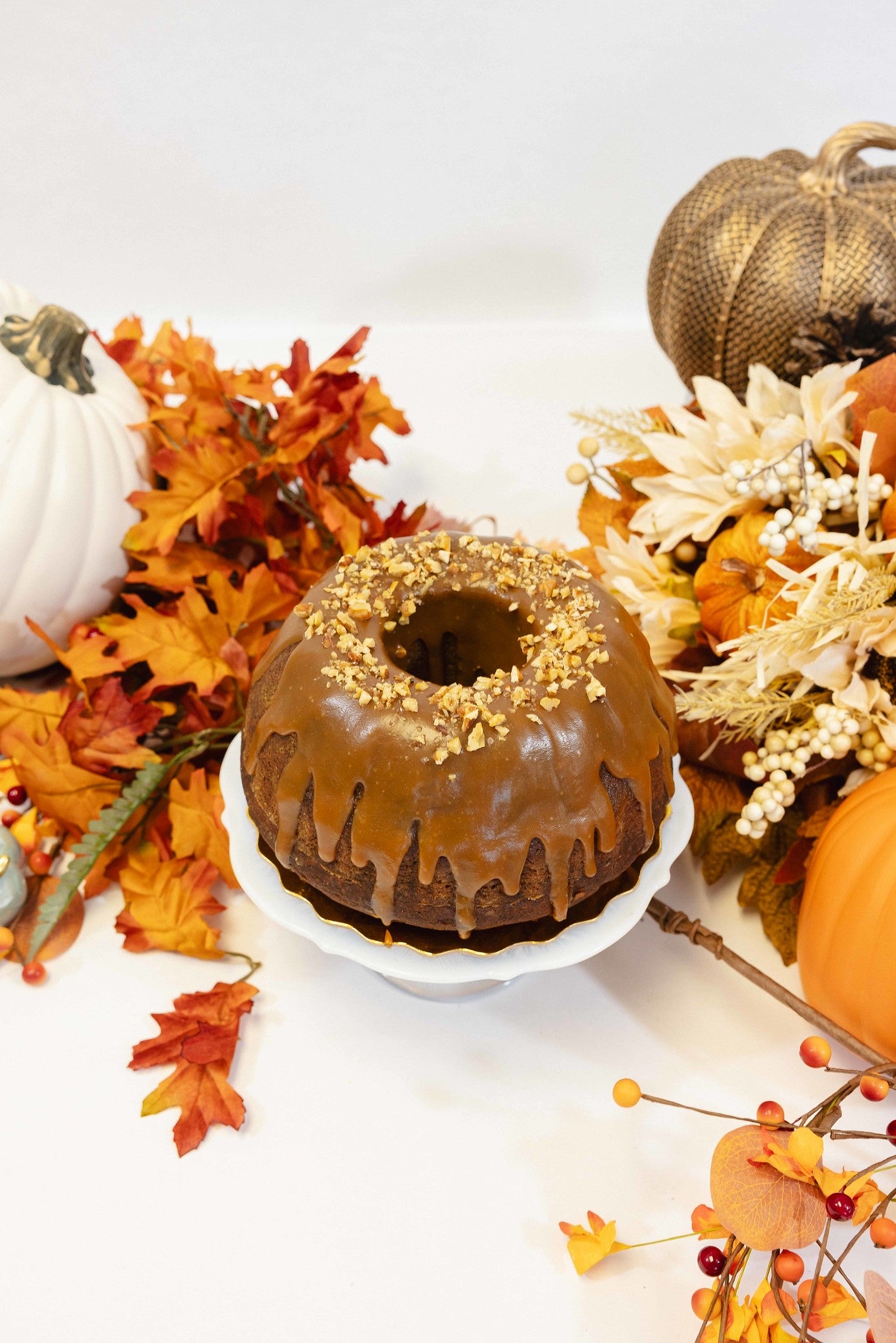 HARVEST BUNDT CAKE