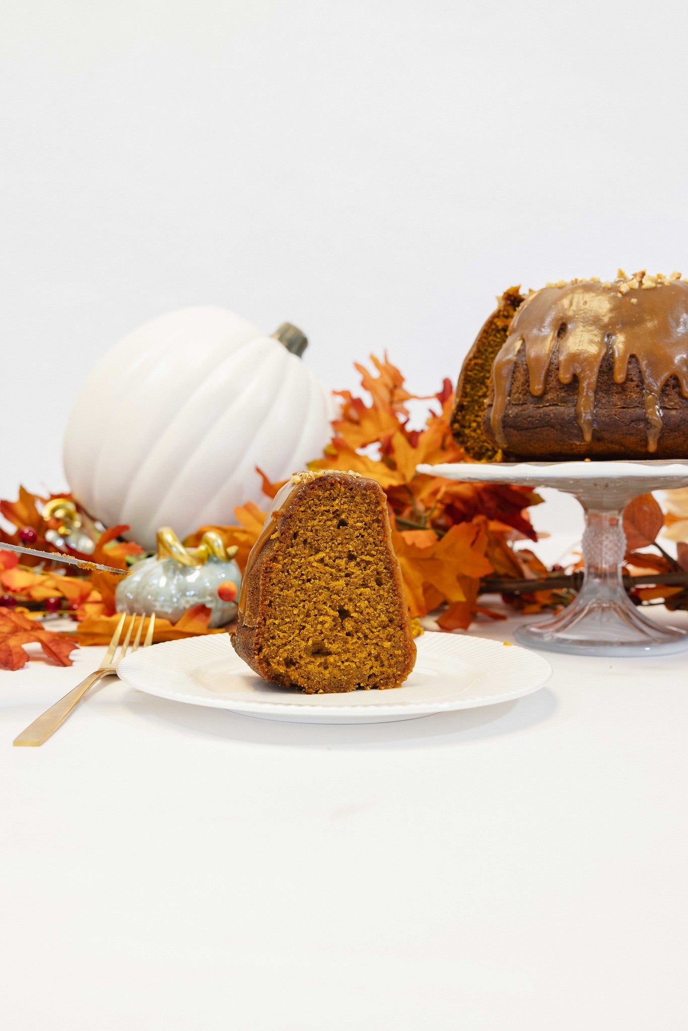 HARVEST BUNDT CAKE