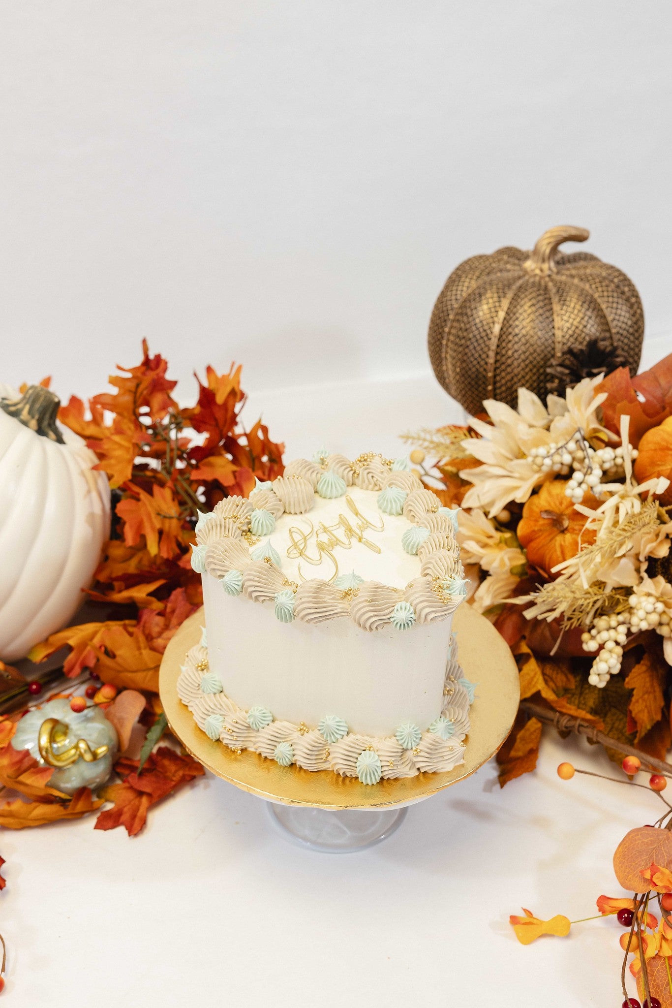 SIMPLY GRATEFUL CAKE