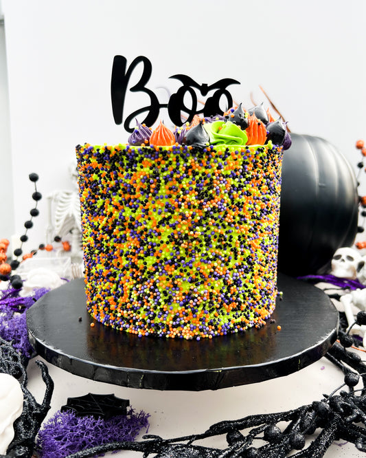 THE HALLOWEEN HAUNT CAKE