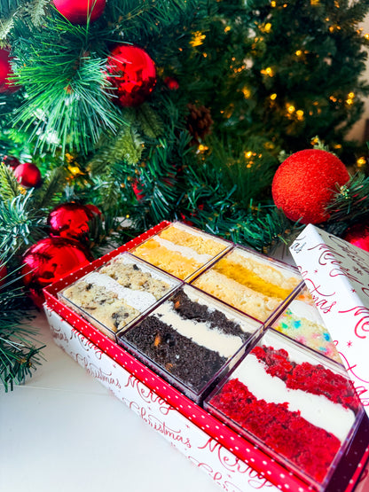 LUX LAYER MRS. CLAUSE BOX